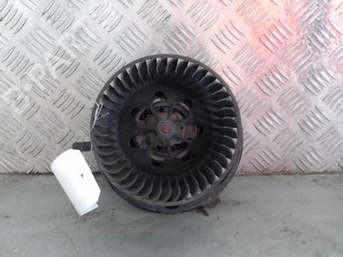 Varmeblæser VW GOLF V (1K1) 1.9 TDI (105 hp) 24524001