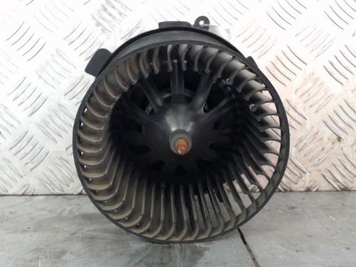 Heater blower motor PEUGEOT 206+ (2L_, 2M_) 1.4 HDi eco 70 | BP24931551M62