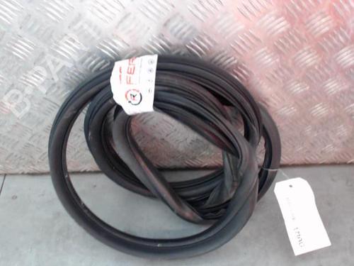 Rubber door seal CITROËN C3 II (SC_) 1.4 HDi 70 (SC8HZC, SC8HR0, SC8HP4) | BP29253621C142 