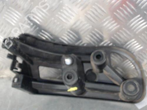 Used Rear bumper bracket Rear bumper bracket 23838061 23838061