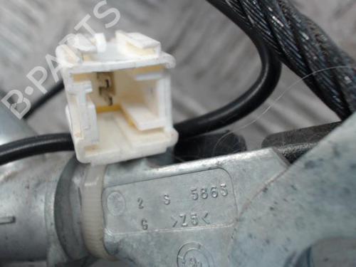 Sikkerhetsbelte-spenne Sikkerhetsbelte-spenne RENAULT CLIO II (BB_, CB_) 1.2 (BB0A, BB0F, BB10, BB1K, BB28, BB2D, BB2H, CB0A,... (58 hp) 26966716 26966716