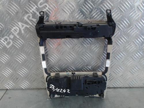 Used Climate control Climate control MERCEDES-BENZ C-CLASS (W203) C 220 CDI (203.006, 203.008) (143 hp) 23838661 23838661