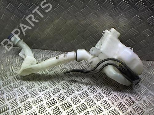 Used Windscreen washer tank PEUGEOT 208 I (CA_, CC_) 1.6 HDi (92 hp) 23050300
