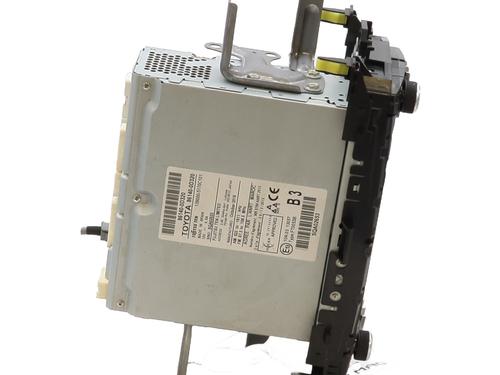 Radio TOYOTA YARIS (_P13_) 1.5 (NSP131_) | BP31280386E6 