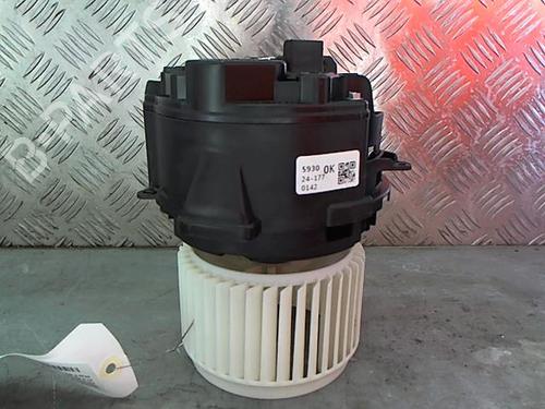 Heater blower motor RENAULT CAPTUR II (HF_) | BP23840629M62 - Image 3