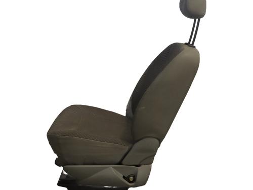 Left front seat RENAULT TRAFIC II Van (FL) 1.9 dCi 100 (FL0C, FL0K, FL0B) | BP40218297C15 - Image 3