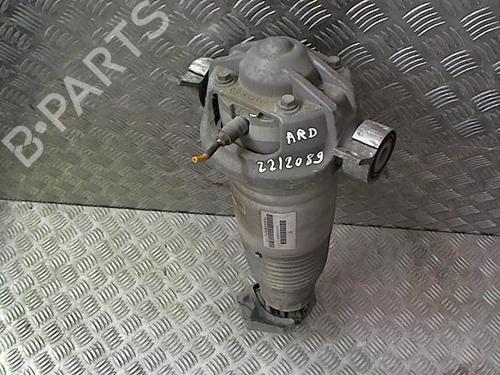 right-rear-shock-absorber-porsche-cayenne-9pa-2002-2003-2004-2005-2006-2007-2008-2009-2010-23837735 main image