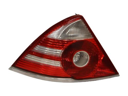 Used Left taillight FORD MONDEO III (B5Y) 2.0 16V TDDi / TDCi (115 hp) 23200619