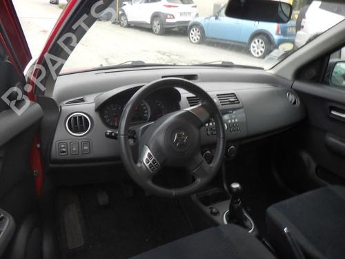 Left taillight SUZUKI SWIFT III (MZ, EZ) 1.3 (RS413, ZC11S) | BP23049077C34 - Image 2