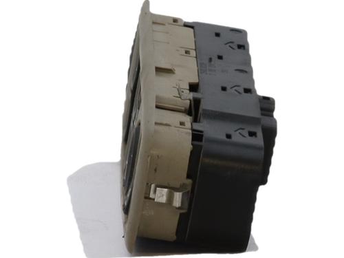 Used Left front window switch Left front window switch RENAULT FLUENCE (L3_) 1.5 dCi (L30D, L30L, L306, L33F, L33L, L33M, L33V, L33W) (110 hp) 36354885 36354885