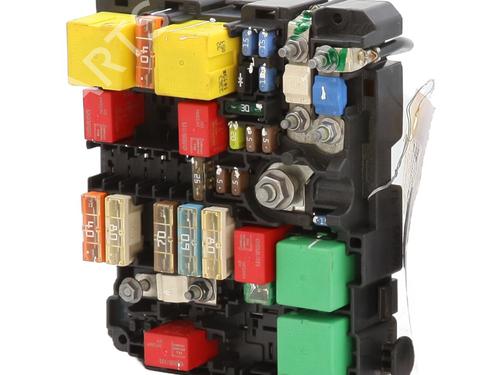 Used Fuse box PEUGEOT 208 I (CA_, CC_) 1.6 HDi (92 hp) 31045985