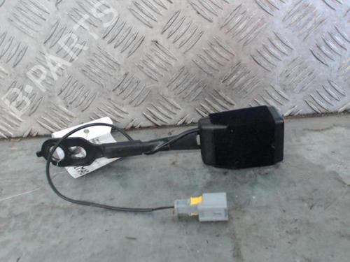 Used Seat buckle PEUGEOT 2008 I (CU_) 1.6 HDi (92 hp) 26952938
