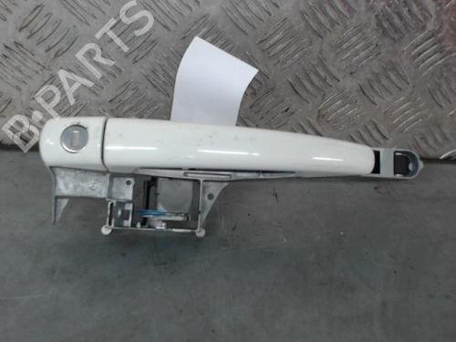 Used Front left exterior door handle PEUGEOT 208 I (CA_, CC_) 1.4 HDi (68 hp) 29220902