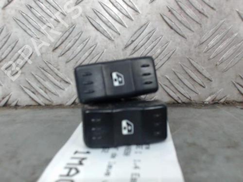 Used Left front window switch Left front window switch DACIA LOGAN (LS_) 1.4 (LS0A, LS0C, LS0E, LS0G) (75 hp) 27649499 27649499