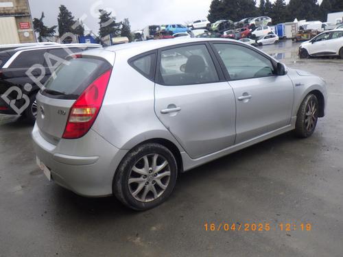 Seat buckle HYUNDAI i30 (FD) 1.6 CRDi | BP29220964I32 