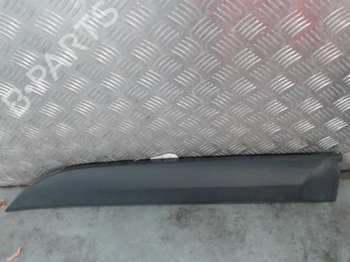 Used Door moulding trim Door moulding trim RENAULT MEGANE III Grandtour (KZ0/1) 1.5 dCi (KZ09, KZ0D, KZ1G, KZ29, KZ14, KZ1W, KZ10, KZ1F,... (110 hp) 26498838 26498838
