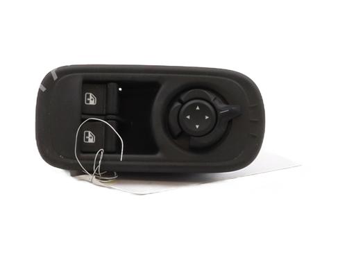 Used Left front window switch FIAT 500e (332_) Elektro (FA1) (95 hp) 31343297