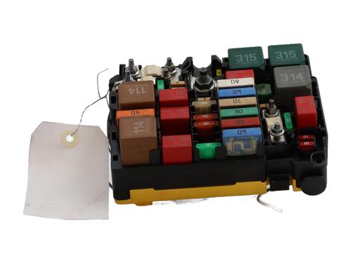 Used Fuse box CITROËN C3 III Van (SX_, SY_) BlueHDi 100 (102 hp) 31146417