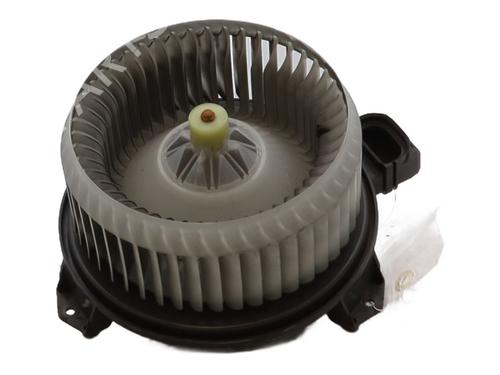 Used Heater blower motor FORD MONDEO V Turnier (CF) 2.0 Hybrid iVCT (188 hp) 30709583