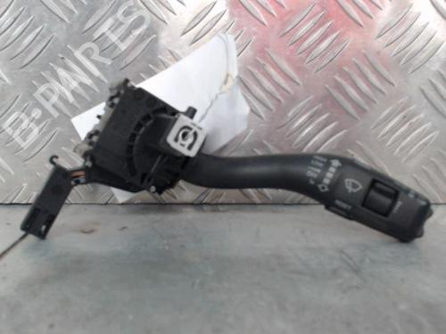 Used Steering column stalk Steering column stalk AUDI A3 Sportback (8PA) 1.6 TDI (105 hp) 23050378 23050378