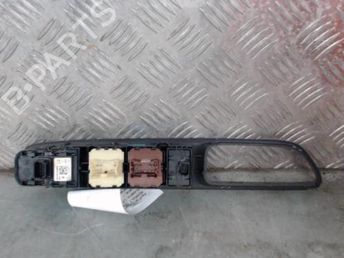 Left front window switch RENAULT CLIO IV (BH_) 1.5 dCi 110 | BP25154916I27 