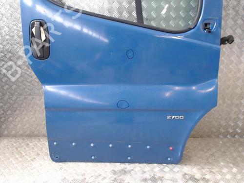 Used Right front door OPEL VIVARO A Van (X83) 1.9 DTI (F7) (101 hp) 23048139