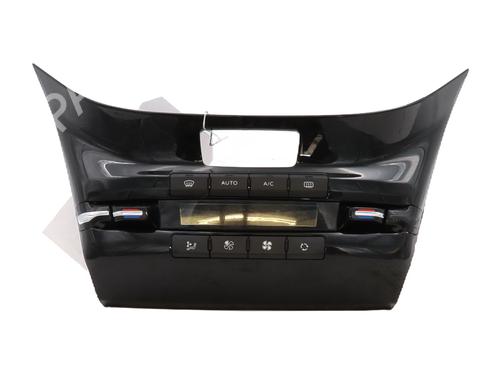 Used Climate control PEUGEOT 208 I (CA_, CC_) 1.6 HDi (92 hp) 31582556