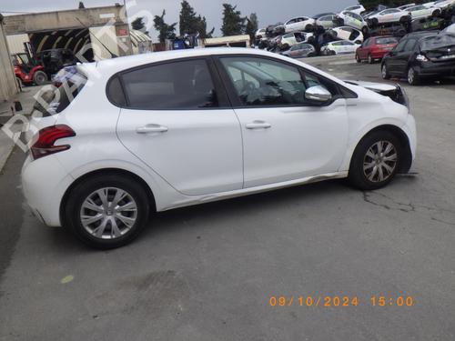 Used Right rear door PEUGEOT 208 I (CA_, CC_) 1.2 VTI 82 (82 hp) 26616999