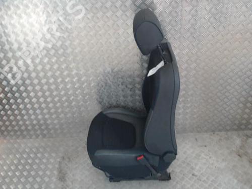 Right front seat RENAULT CAPTUR I (J5_, H5_) 1.2 TCe 120 | BP23839581C16  - Image 5