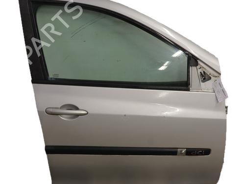 Used Right front door RENAULT CLIO III (BR0/1, CR0/1) 1.5 dCi (BR17, CR17) (86 hp) 30327195