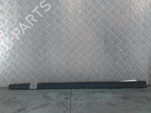 Used Door moulding trim RENAULT CLIO III (BR0/1, CR0/1) 1.2 16V Hi-Flex (BR1U, CR1U) (75 hp) 29429665