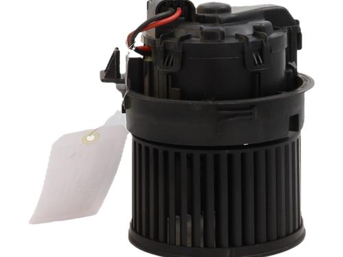 Used Heater blower motor Heater blower motor PEUGEOT 208 I (CA_, CC_) 1.2 PureTech 82 (82 hp) 34151960 34151960