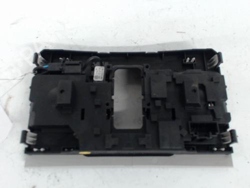 Used Interior roof light Interior roof light VW POLO VI (AW1, BZ1, AE1) 1.0 TSI (95 hp) 23838988 23838988