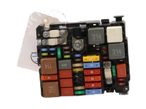 Used Fuse box DS DS 7 Crossback (J4_, JR_, JC_) 1.5 BlueHDi 130 (JCYHZJ, JCYHZR) (130 hp) 31306696