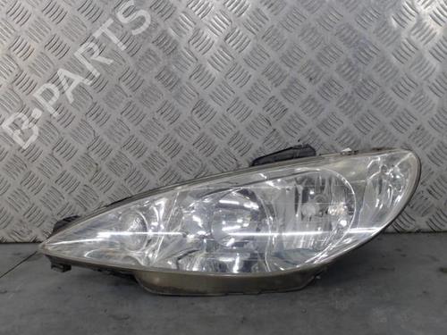 Venstre forlygte PEUGEOT 206 Hatchback (2A/C) 1.4 i (75 hp) 30446076