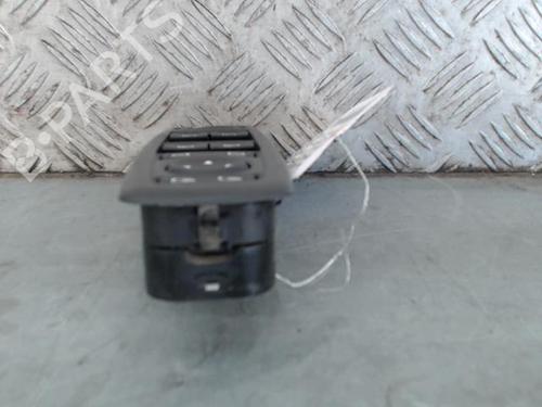 Left front window switch RENAULT MEGANE III Grandtour (KZ0/1) 1.5 dCi (KZ09, KZ0D, KZ1G, KZ29, KZ14, KZ1W, KZ10, KZ1F,... | BP30439855I27