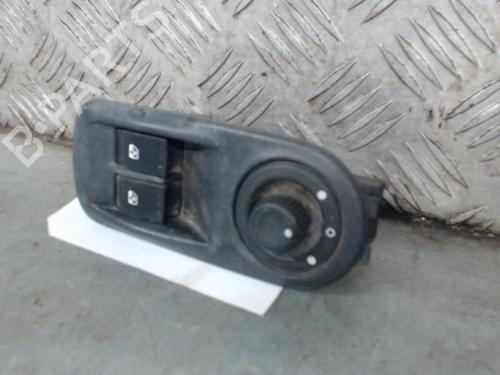 Left front window switch RENAULT TRAFIC II Van (FL) 1.9 dCi 80 (FL0B) | BP30131798I27 - Image 2