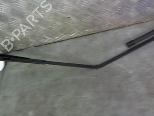 front-windshield-wiper-arm-renault-captur-ii-hf_-2020-23840634 main image