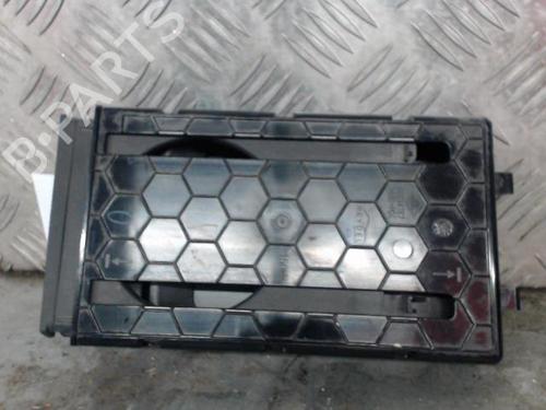 Used Cup/Object holder NISSAN NV400 Van (X62, X62B) dCi 135 (136 hp) 25917363