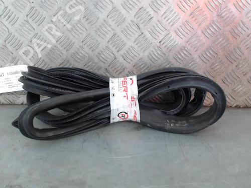 Used Rubber door seal FORD FIESTA VI (CB1, CCN) 1.4 TDCi (70 hp) 29530066