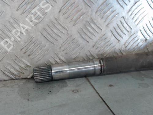 Used Right front driveshaft Right front driveshaft CITROËN C3 II (SC_) 1.6 HDi 90 (90 hp) 29631109 29631109