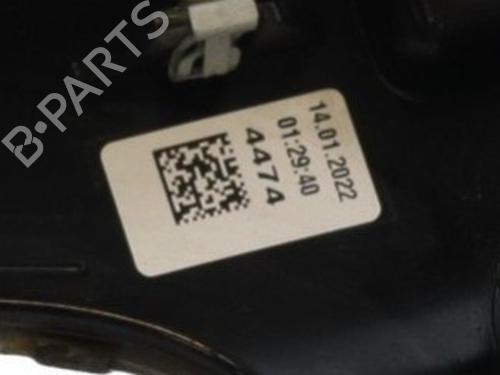 left-headlight-renault-clio-v-b7_-2019-39215509 main image