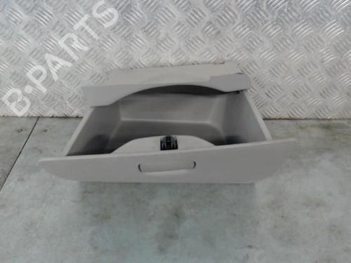 glove-box-renault-zoe-bfm_-2012-25593917 main image