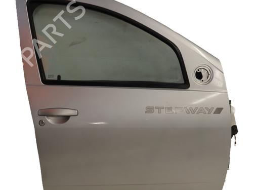 Used Right front door DACIA SANDERO 1.5 dCi (68 hp) 31967619