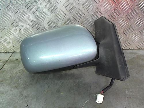 Used Right mirror TOYOTA COROLLA (_E12_) 1.6 VVT-i (ZZE121_, ZZE121R) (110 hp) 23052147