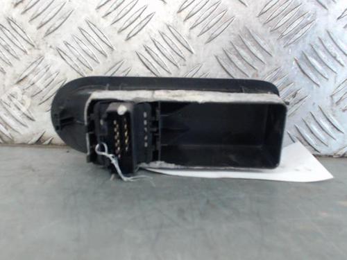 Used Left front window switch Left front window switch RENAULT MEGANE II (BM0/1_, CM0/1_) 1.5 dCi (BM02, BM13, BM2A, CM02, CM13) (101 hp) 29253657 29253657