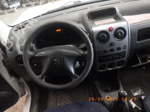 Steering rack PEUGEOT PARTNER MPV (5_, G_) 1.6 HDi 90 | BP31884693M22 