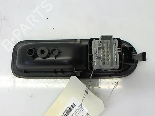 Switch RENAULT CLIO III (BR0/1, CR0/1) 1.5 dCi (C/BR0G, C/BR1G) | BP23836527I30 - Image 2