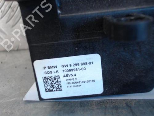 Shift knob BMW 1 (F21) M 135 i xDrive | BP23838458I34  - Image 5