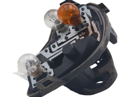 Used Lamp holder Lamp holder RENAULT TWINGO II (CN0_) 1.5 dCi 75 (75 hp) 39900158 39900158